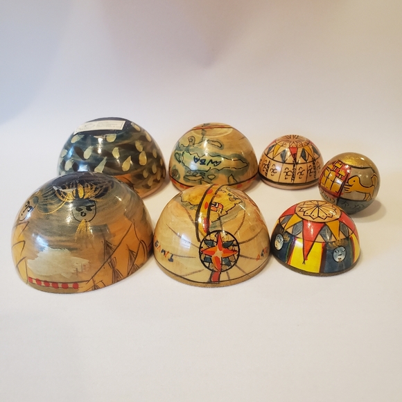 Authentic Models Holland Nesting Balls - Picture 2 of 6